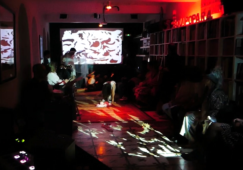 Rugiens Vulcanus Sudore