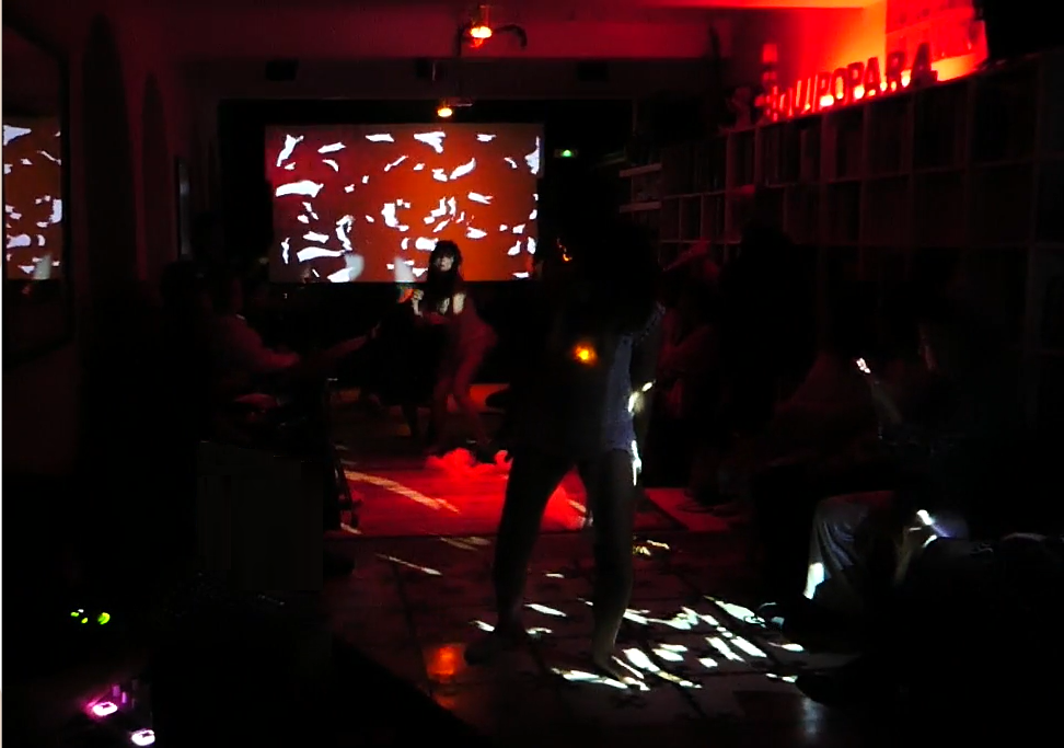 Rugiens Vulcanus Sudore