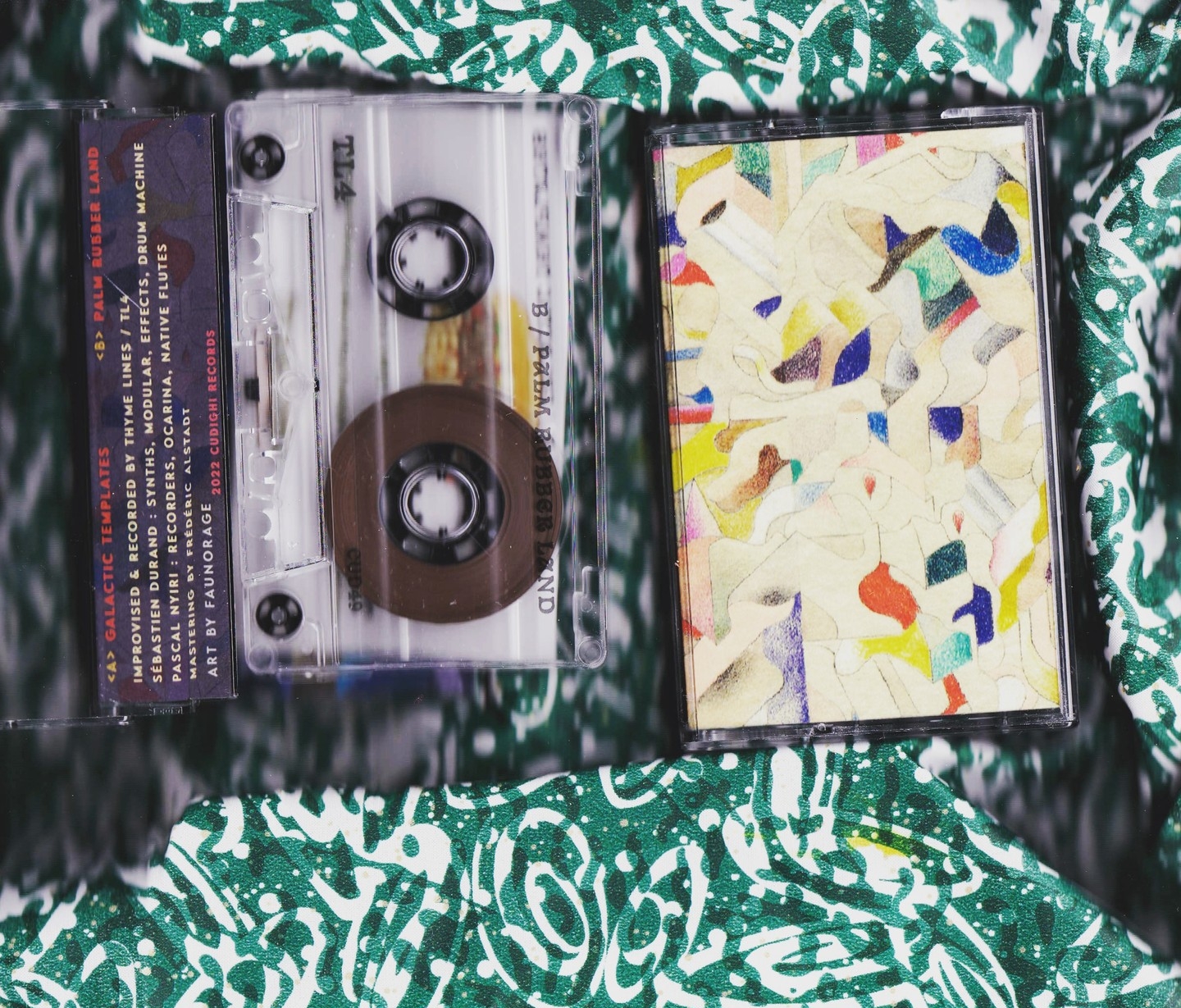 Thyme Lines / Le Cantique des Oiseaux